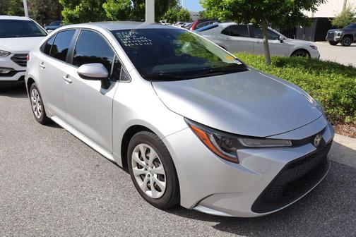 2022 Toyota Corolla LE