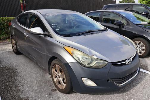 Titanium Gray Metallic 2013 Hyundai ELANTRA GLS