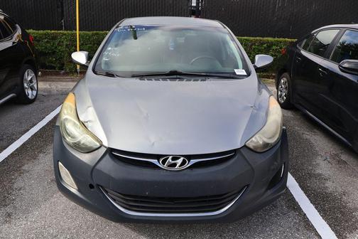 Titanium Gray Metallic 2013 Hyundai ELANTRA GLS