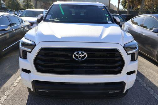 2025 Toyota Sequoia SR5