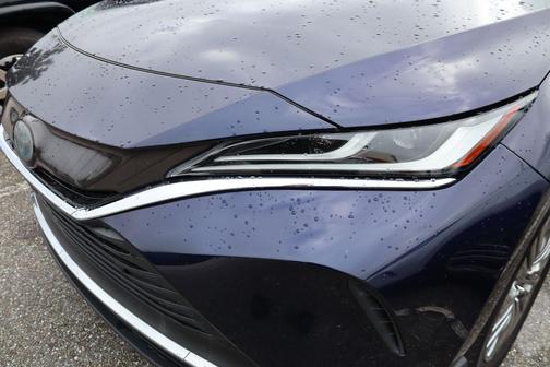 2021 Toyota Venza XLE