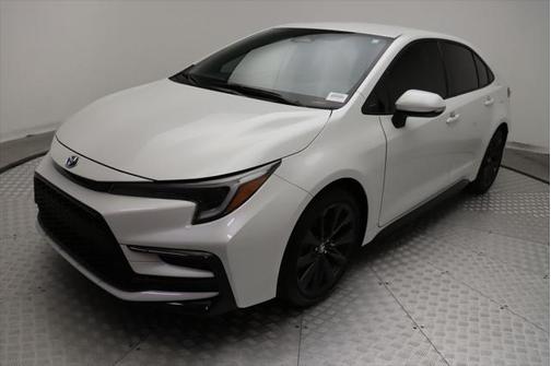 2024 Toyota Corolla Hybrid SE
