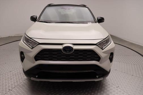 2021 Toyota RAV4 Hybrid SE