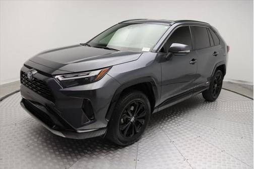 2023 Toyota RAV4 Hybrid SE