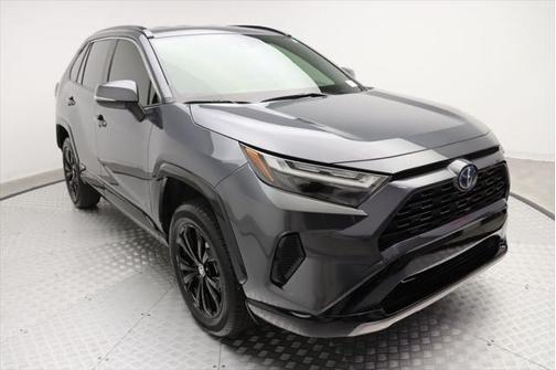 2023 Toyota RAV4 Hybrid SE