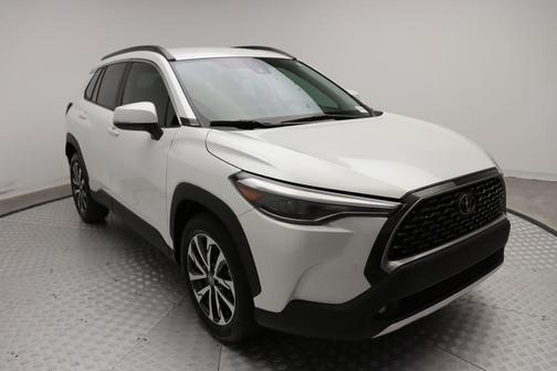 2022 Toyota Corolla Cross XLE