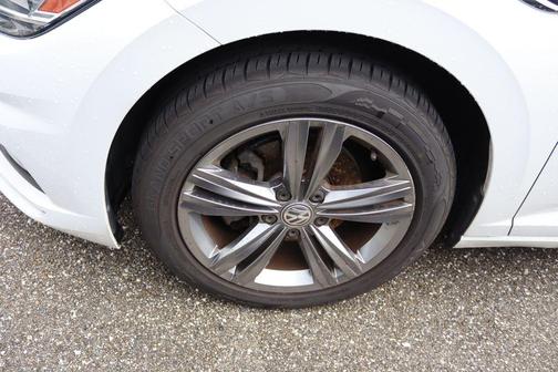 2019 Volkswagen Jetta 1.4T R-Line