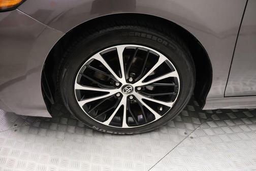 Predawn Gray Mica 2019 Toyota Camry SE