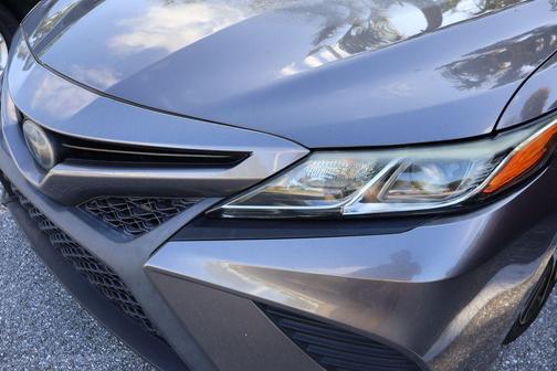 Predawn Gray Mica 2019 Toyota Camry SE