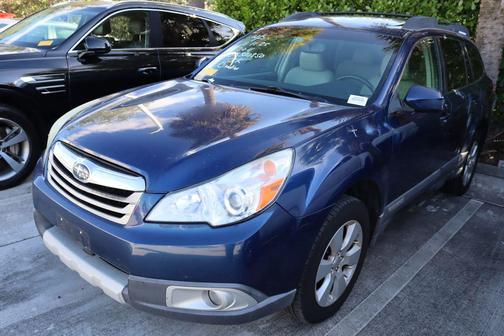 2011 Subaru Outback 2.5 i Limited