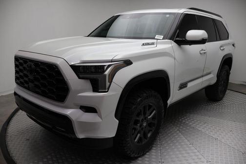 2025 Toyota Sequoia Platinum