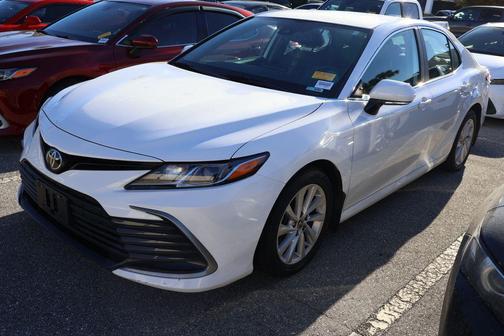 2021 Toyota Camry LE