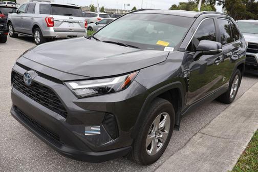 2024 Toyota RAV4 Hybrid XLE