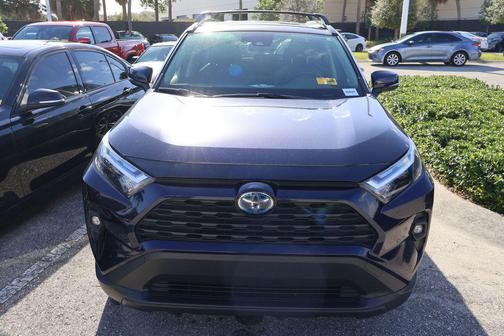 2023 Toyota RAV4 Hybrid XLE Premium