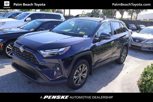 2023 Toyota RAV4 Hybrid XLE Premium