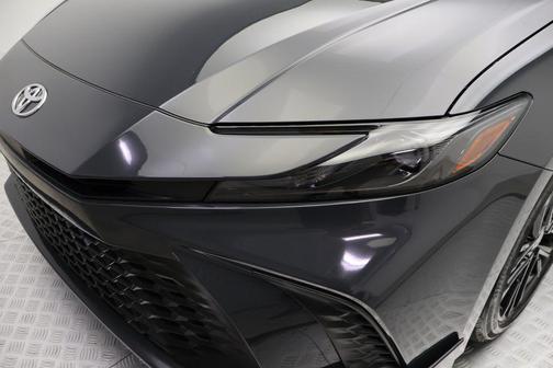 Underground 2025 Toyota Camry SE