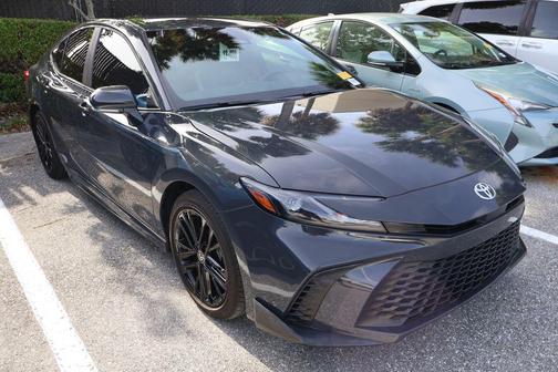Underground 2025 Toyota Camry SE