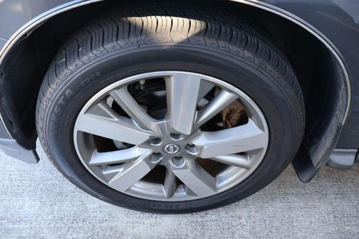 2013 Nissan Pathfinder Platinum