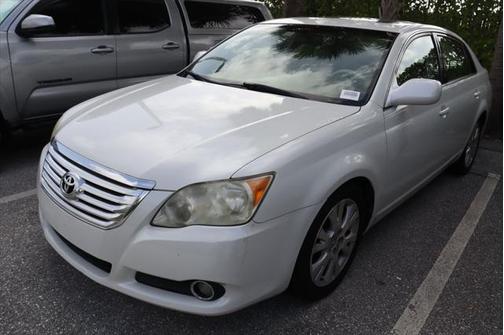 2008 Toyota Avalon XLS