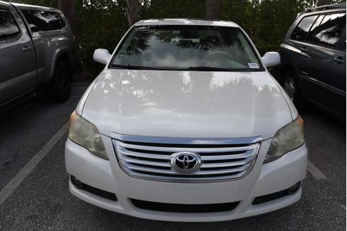 2008 Toyota Avalon XLS