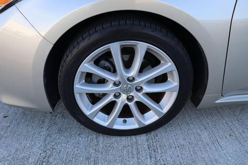2013 Toyota Avalon Limited