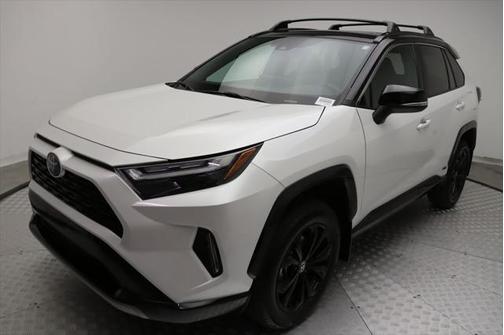 2024 Toyota RAV4 Hybrid SE