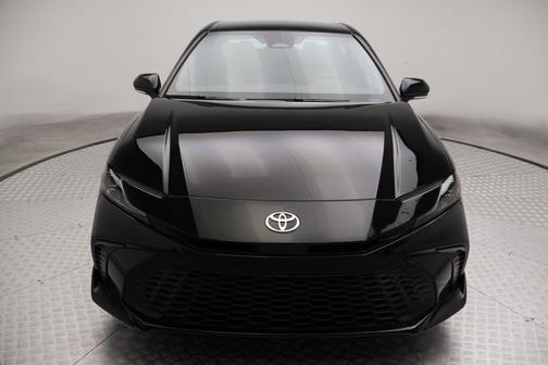 Midnight Black Metallic 2026 Toyota Camry SE