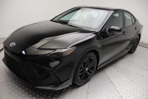 Midnight Black Metallic 2026 Toyota Camry SE