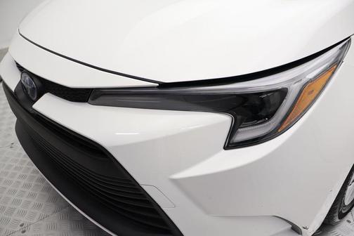 2023 Toyota Corolla Hybrid SE