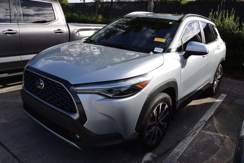 2024 Toyota Corolla Cross XLE