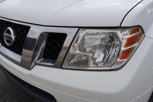 2020 Nissan Frontier SV