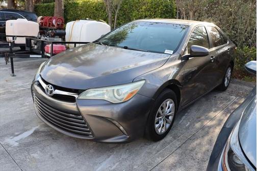 2016 Toyota Camry LE