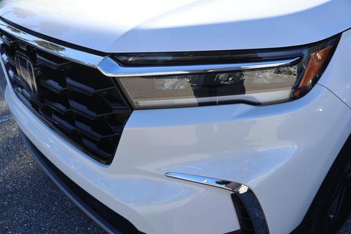 2023 Honda Pilot AWD Elite