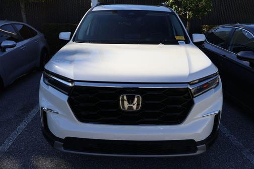 2023 Honda Pilot AWD Elite