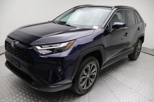 2024 Toyota RAV4 Hybrid XLE Premium