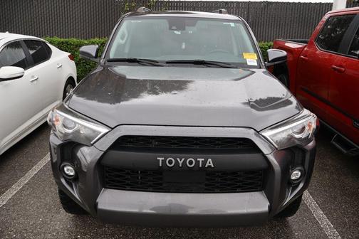 2022 Toyota 4Runner SR5