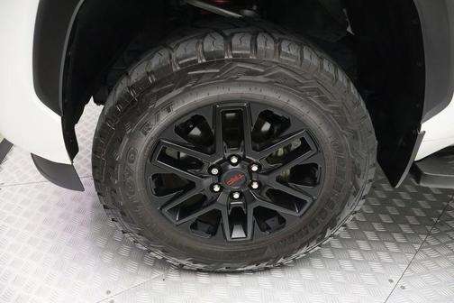 Ice Cap 2024 Toyota Sequoia SR5