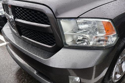Granite Crystal Metallic Clearcoat 2015 RAM 1500 Tradesman/Express