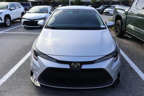 Classic Silver Metallic 2022 Toyota Corolla LE