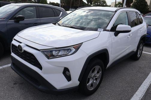 Super White 2020 Toyota RAV4 XLE