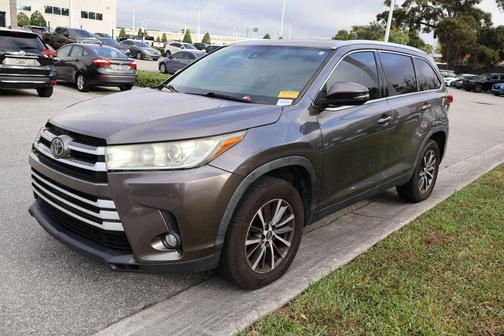 2019 Toyota Highlander XLE