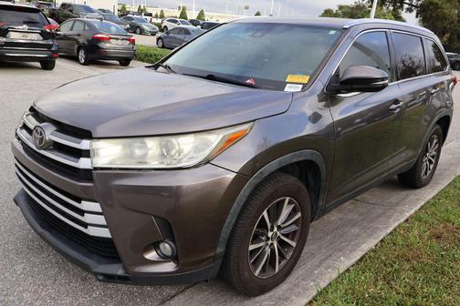2019 Toyota Highlander XLE