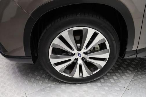 2021 Subaru Ascent Limited 8-Passenger