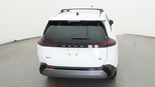 Ice Cap 2026 Toyota RAV4 SE