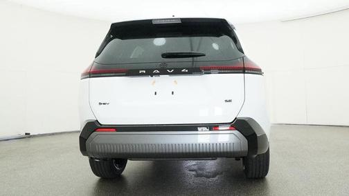 Ice Cap 2026 Toyota RAV4 SE