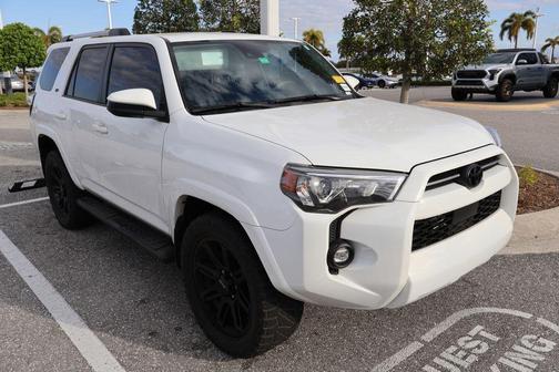 2023 Toyota 4Runner SR5