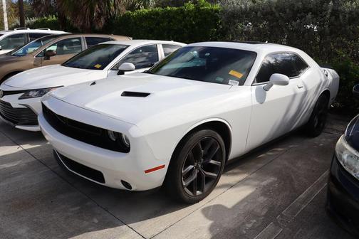 2023 Dodge Challenger SXT