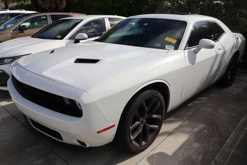 2023 Dodge Challenger SXT