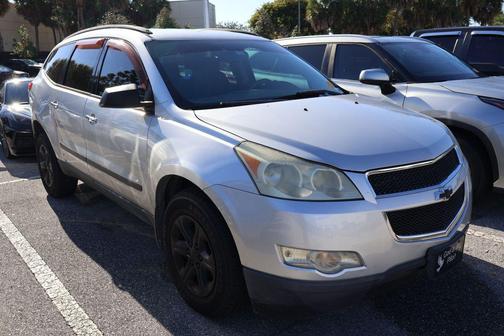 2010 Chevrolet Traverse LS