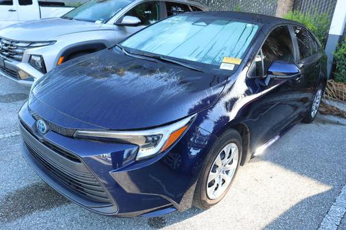 2025 Toyota Corolla Hybrid SE